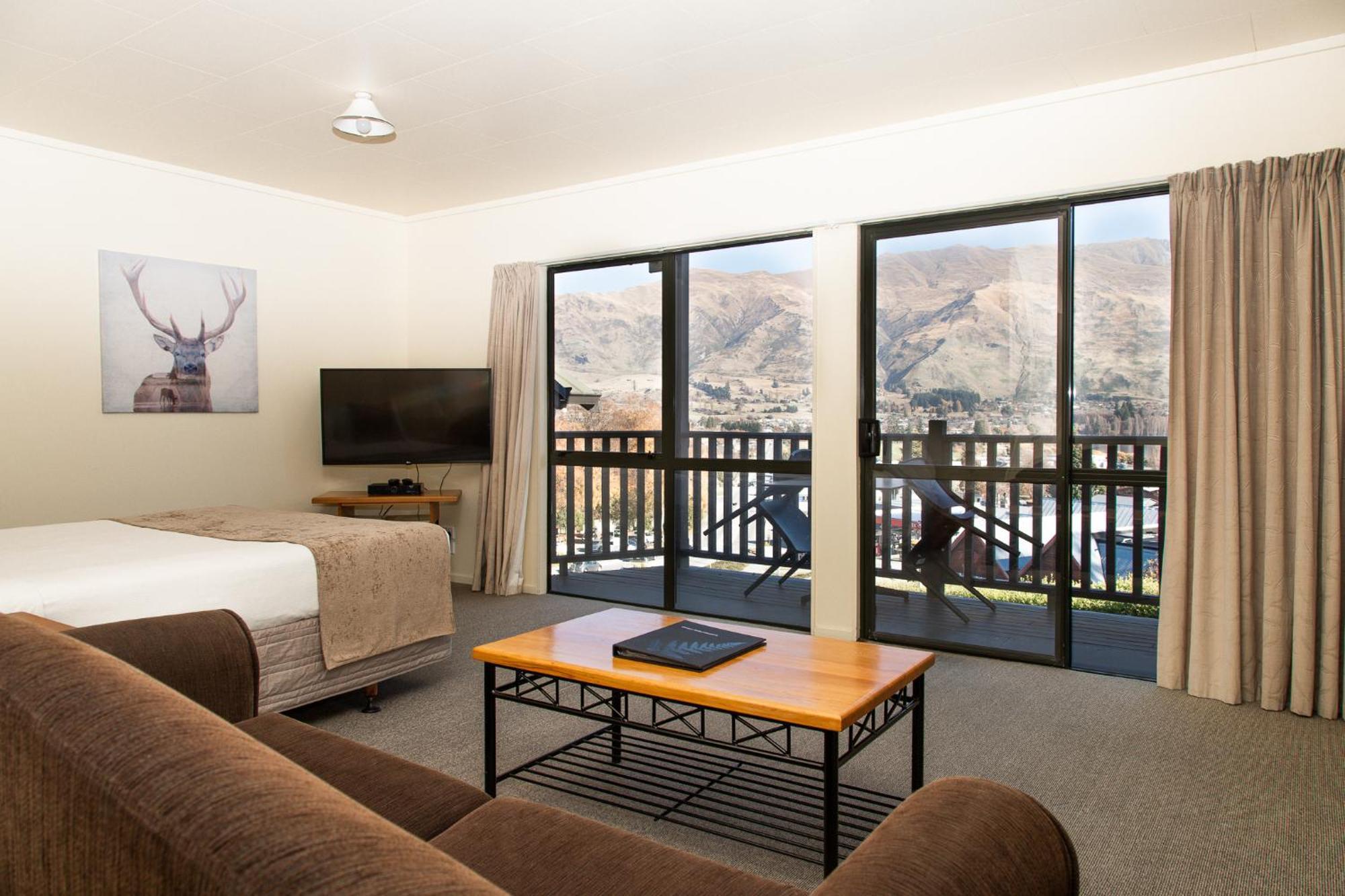 Ride Base Wanaka Apartments Buitenkant foto